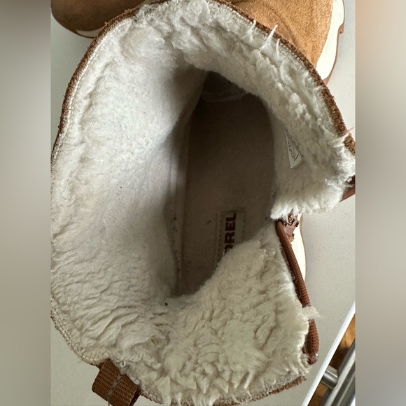 Sorel Tan Suede KINETIC Short Boot Bootie Women's 8.5 B19 - Picture 9 of 11